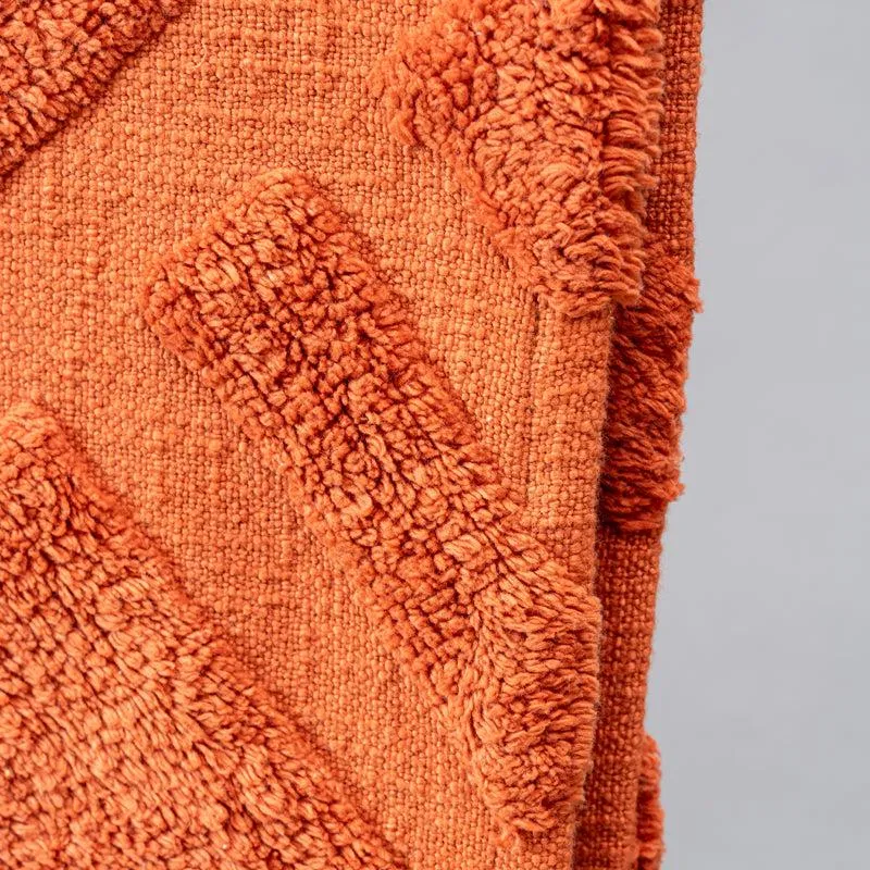 Talvik Table Tufted Tassled Throw - Rectangle media 4