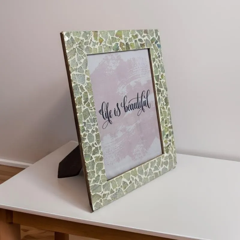 Lita Photo Frame media 1