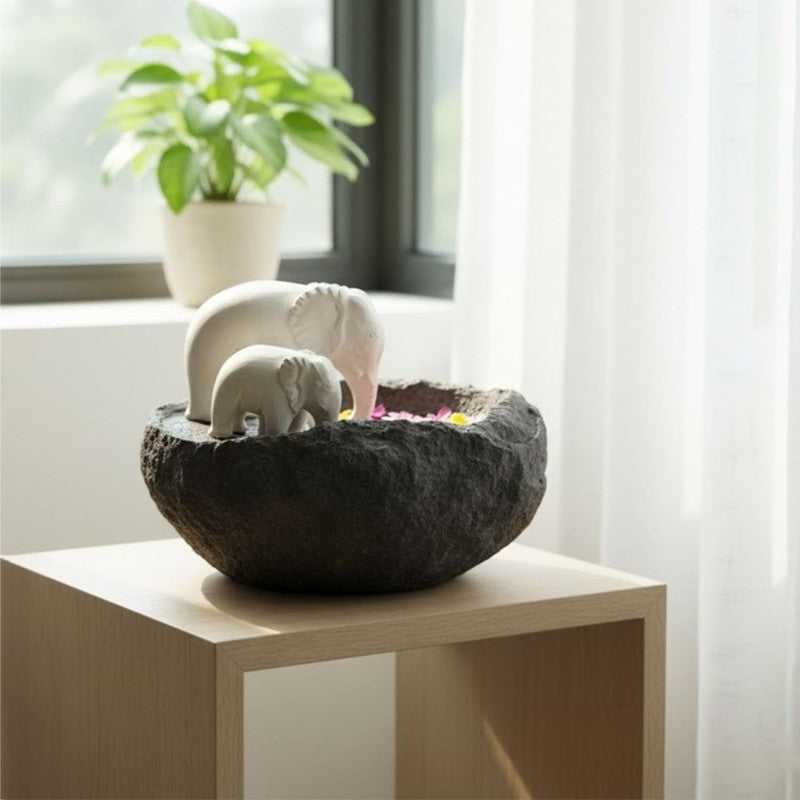 Hathi Stone Finish Round Resin Urli media 6