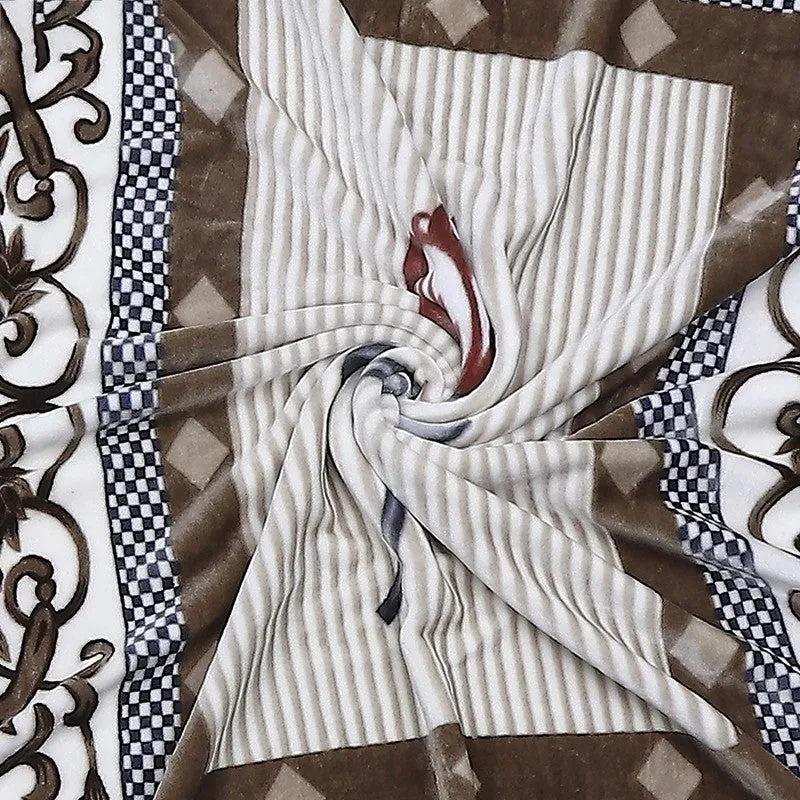 Monte Carlo Velvet Harmony Blanket - 600 GSM media 7