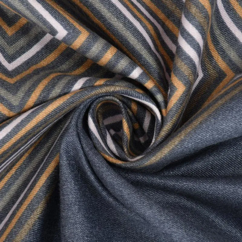 Spaced Tiles Cotton Duvet Cover - 210 TC media 5