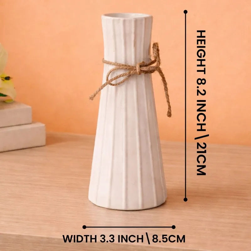 Brianna White Vase media 9