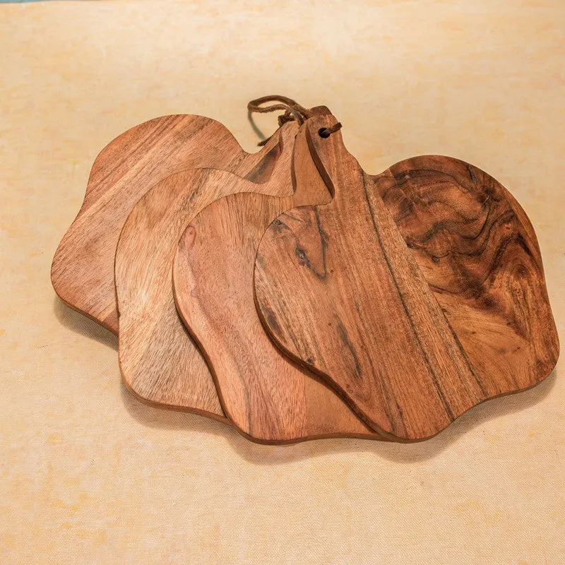 Heritage Wood Platter - Set of Four media 3