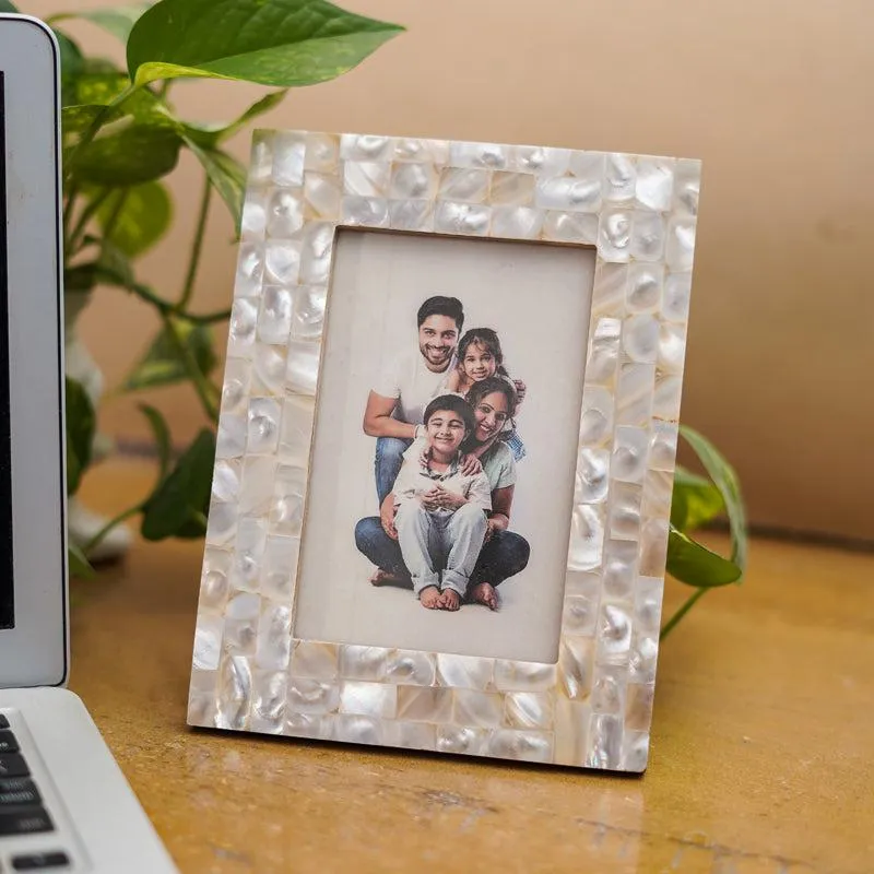 Arvo Mother Of Prearl Table Photo Frame media 3
