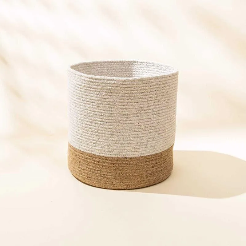 Evara Natural Fiber Laundry Basket media 3