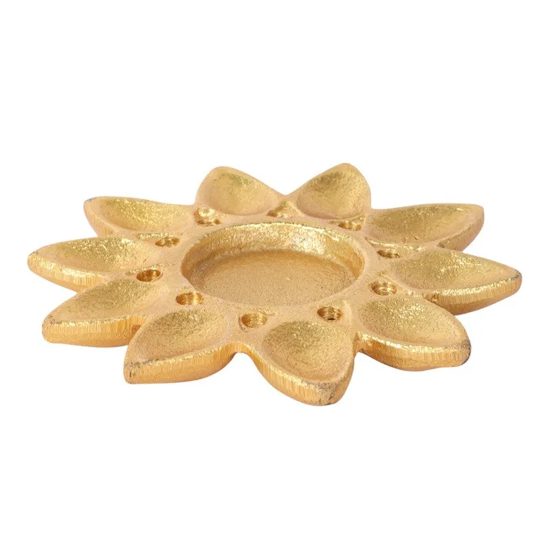 Golden Prestige Tealight Holder media 3
