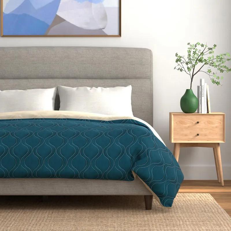 Urban Space Triad Reversible Comforter (Teal, Beige) - 80 GSM media 3