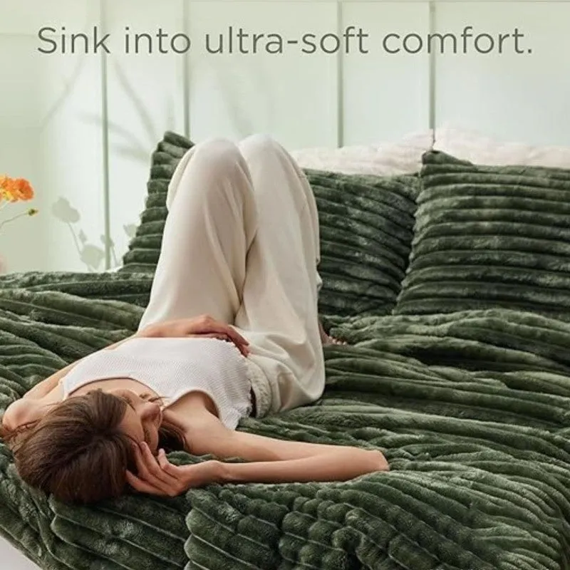 Sleep Scape Faux Fabric Blanket (Green)- 300 GSM media 5