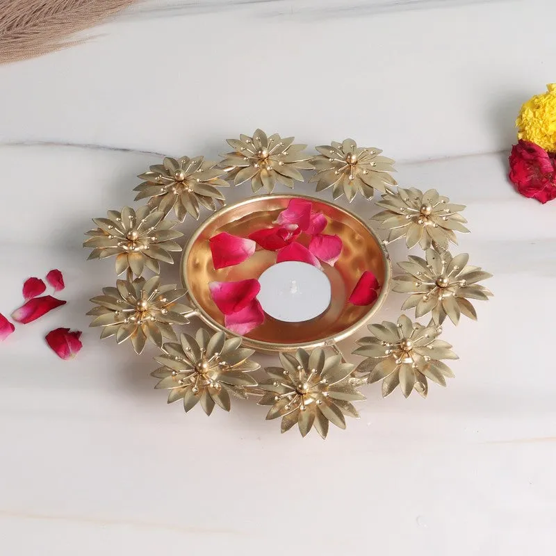 Kamalika Blossom Urli - Gold media 1