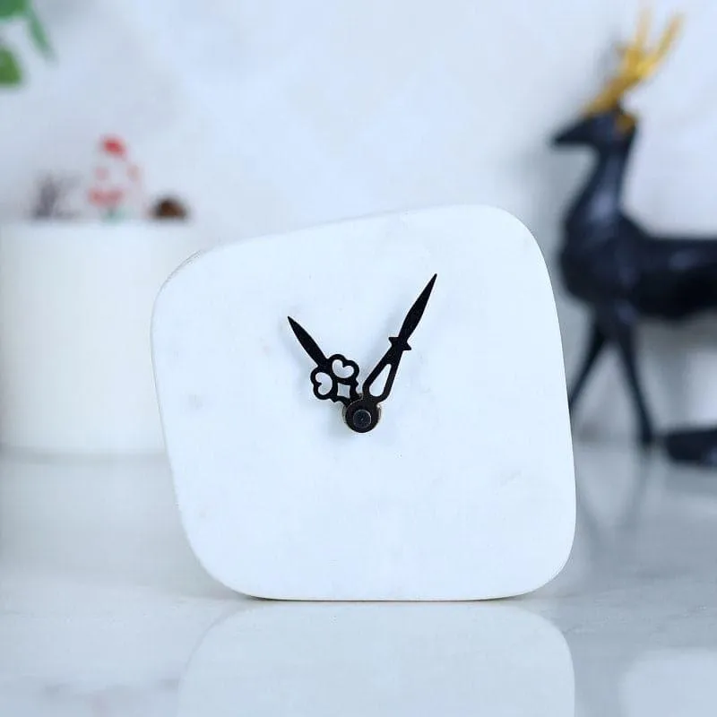 Estora Hand Crafted Marble Table Clock media 1