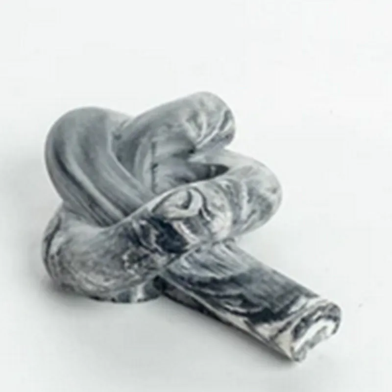 Knot Knor Candle Stand media 3