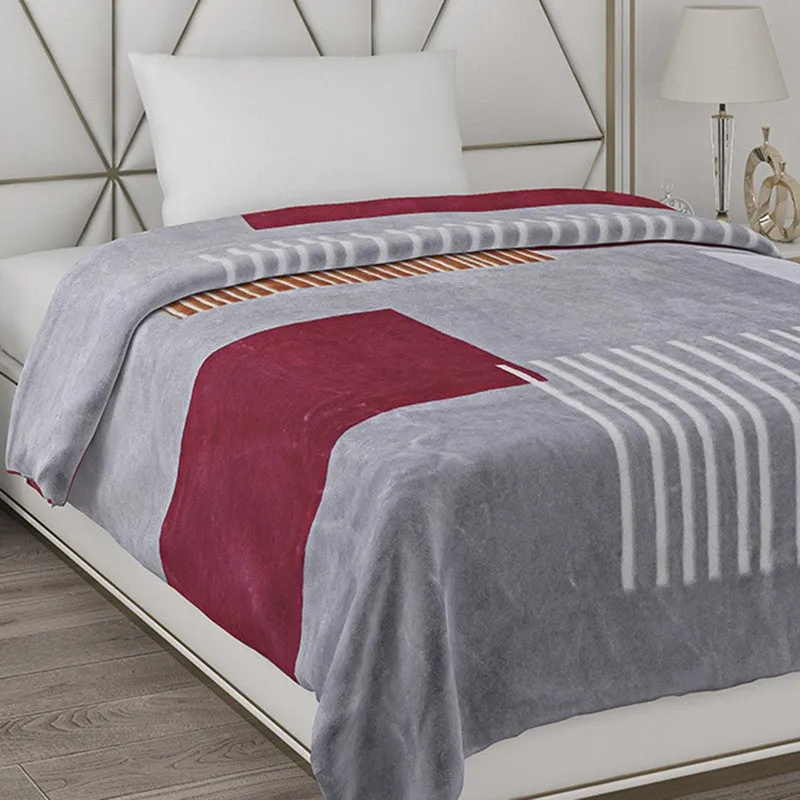 Monte Carlo Urban Harmony Blanket (Maroon,Grey)- 500 GSM media 4