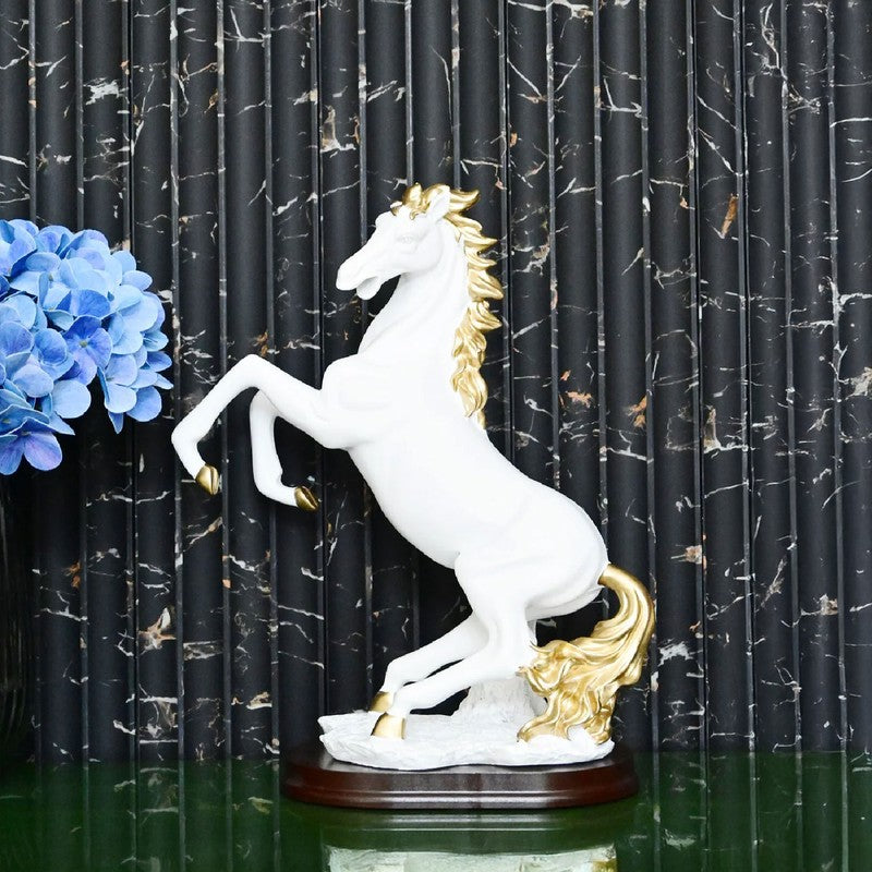 Aurum Steed Luxury Horse Showpiece - White media 3