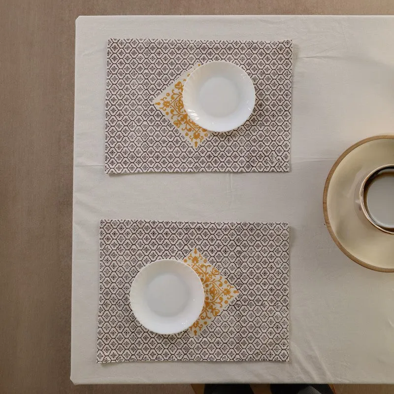 Contour Craft Canvas Table Mats - Set Of Two media 3