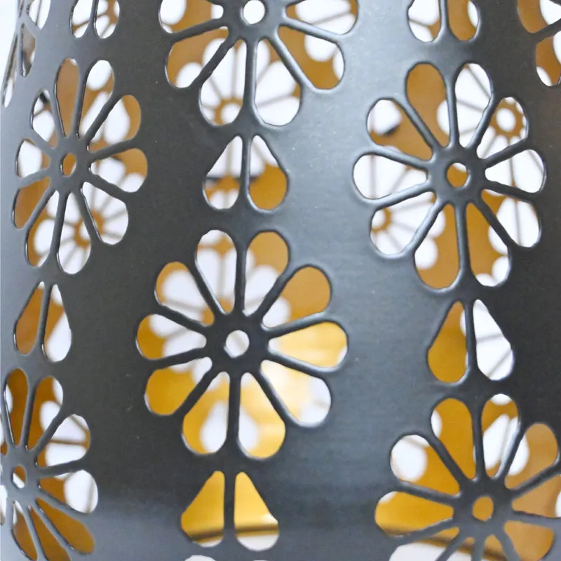 Jaalya Solar Metal Table Lamp - Black media 6