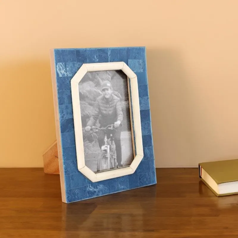 Trebia Photo Frame media 1