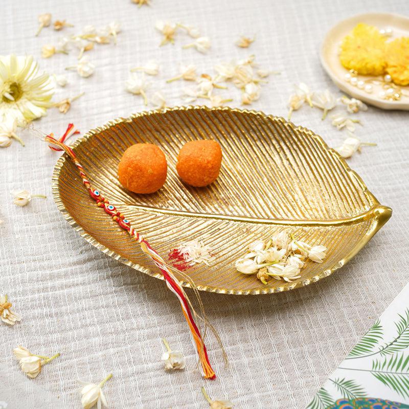 Festive Leafy Aluminum Platter - Set of Two media 4