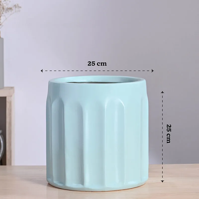 Ugaoo Straits Ceramic Planter - Green media 8