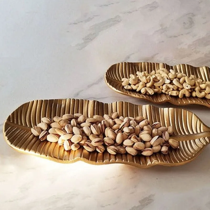 Tropica Leaf Wood Platter - Set of Two media 4