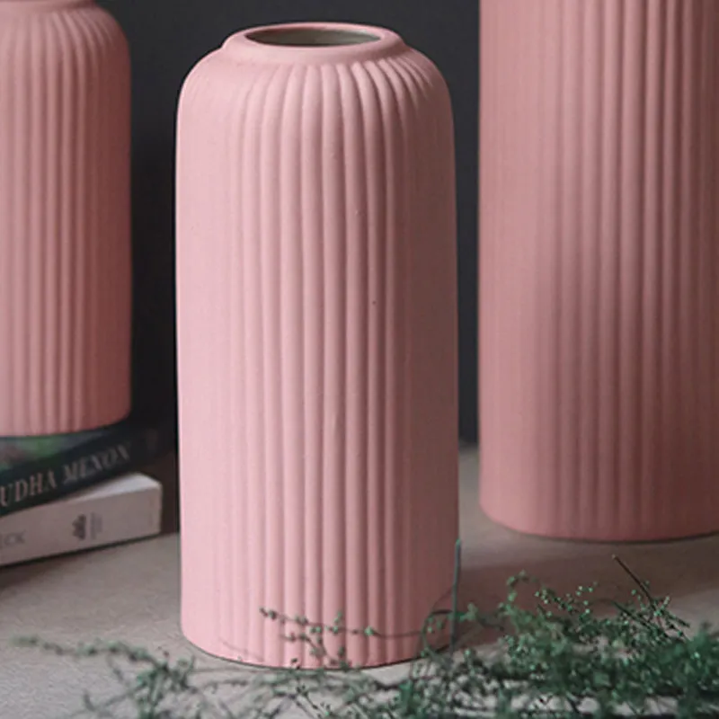 Tullia Ceramic Vase - Set Of Three media 3