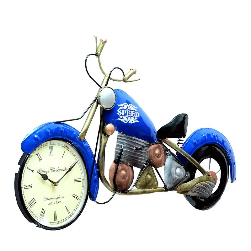 Contemporary Analog Display Metal Wall Clock media 4