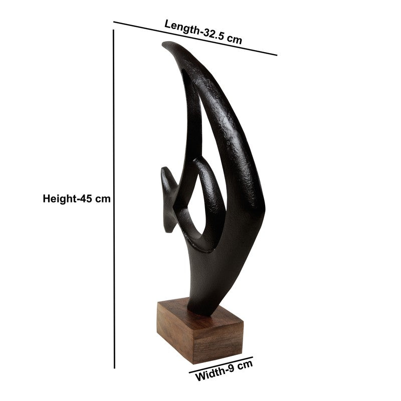Black Fish Showpiece media 6