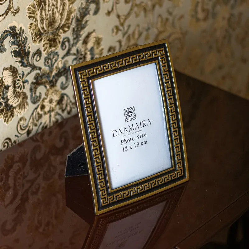 Heritage Line Photo Frame media 3
