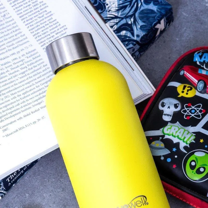 Steel Elegance Elixir Bottle (675 mL) - Lemon Yellow media 3