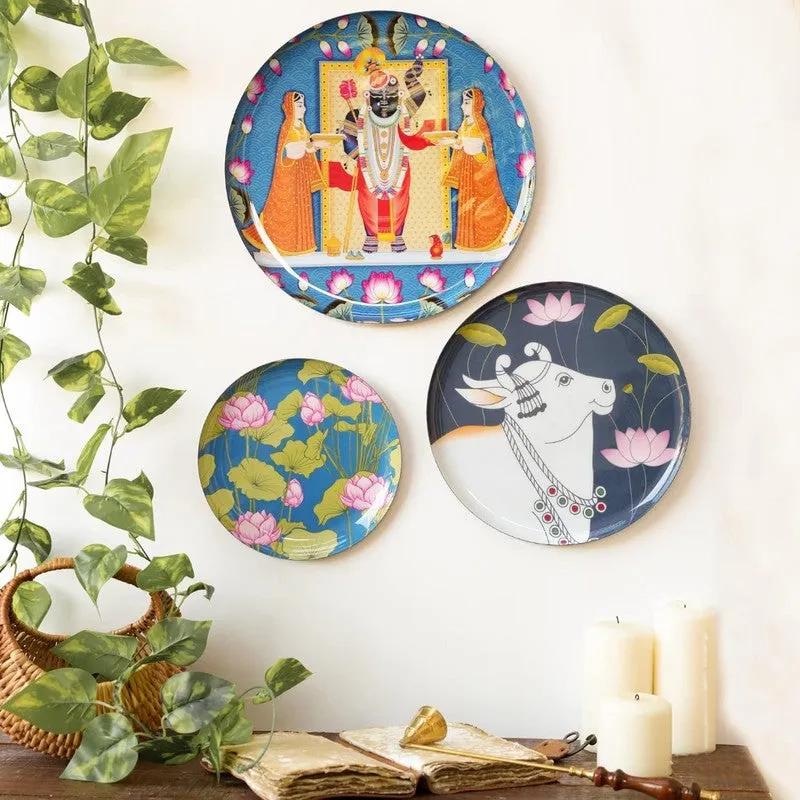 Vrindavana Charm Wall Plate - Set Of Three media 3