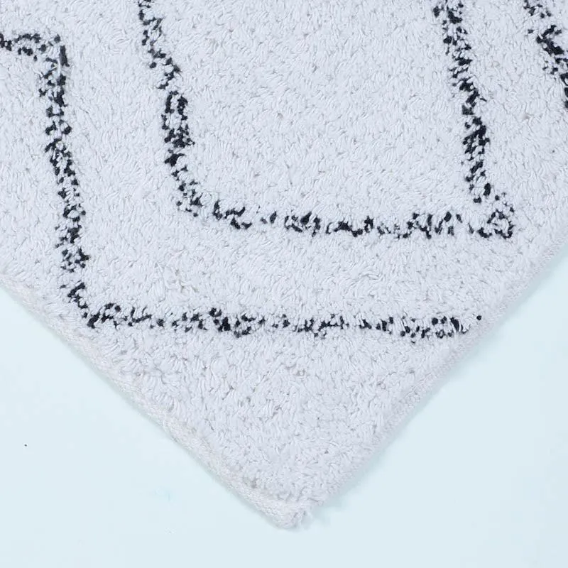 Amon Cotton Bath Mat media 3