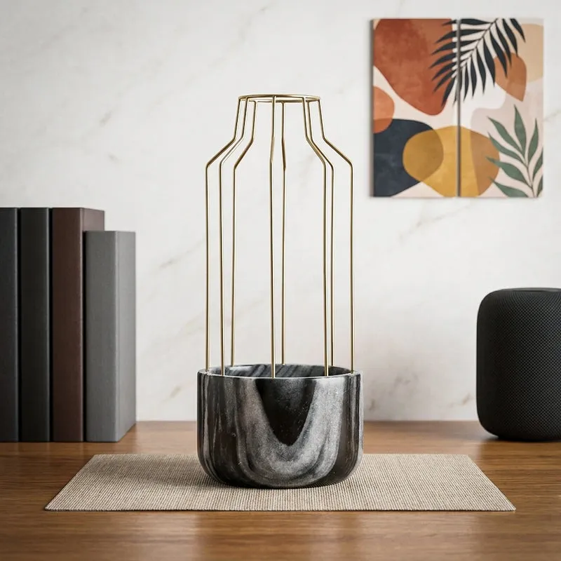 Golden Mesh Eartha Hand Crafted Marble Planter - Grey media 1