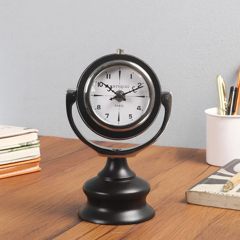 Classic Round Table Clock Black,Silver media 3