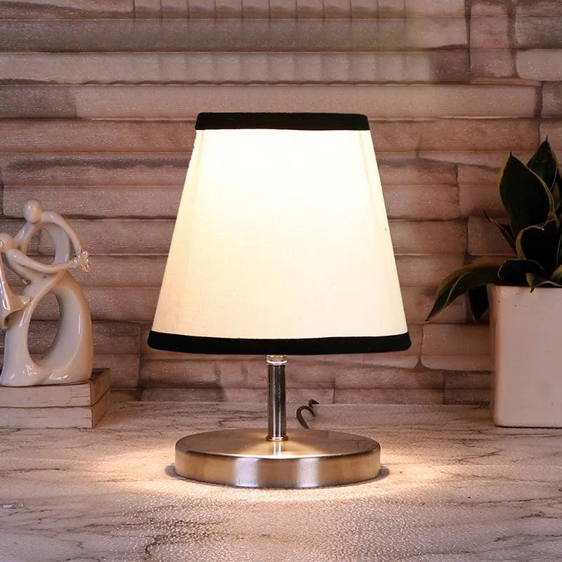Vidro Fabric Table Lamp - White media 1