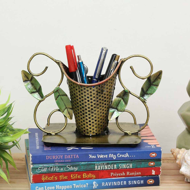 Antiqua Vines Pen Stand