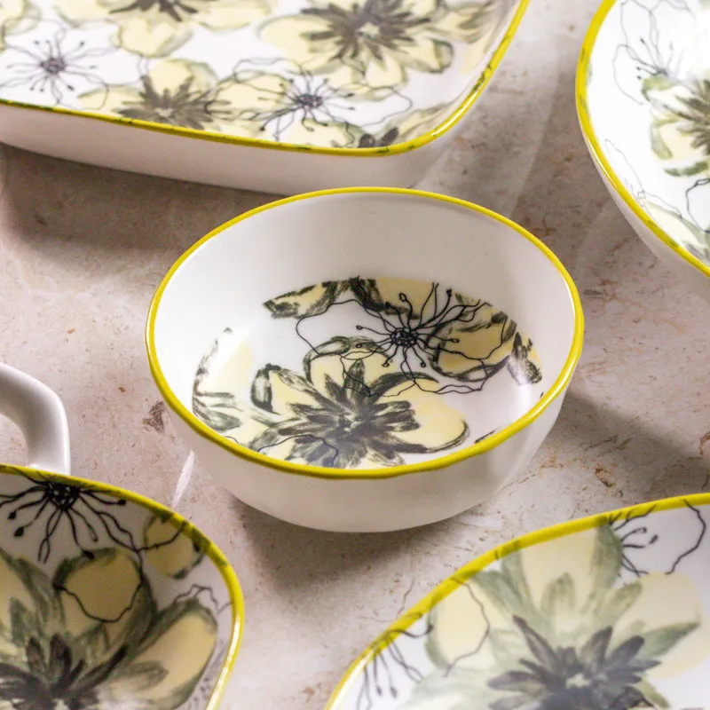 Leaf Charm Porcelain Platter - Six Piece Set media 5