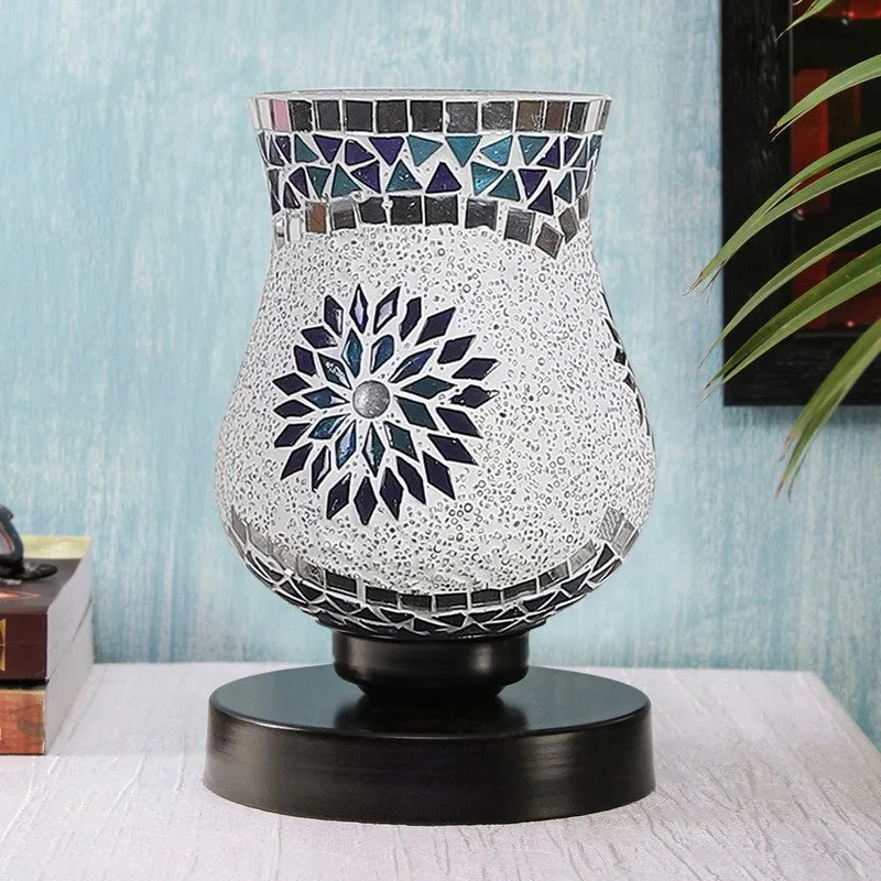Blazeon Glass Table Lamp With Wooden Base - White media 3