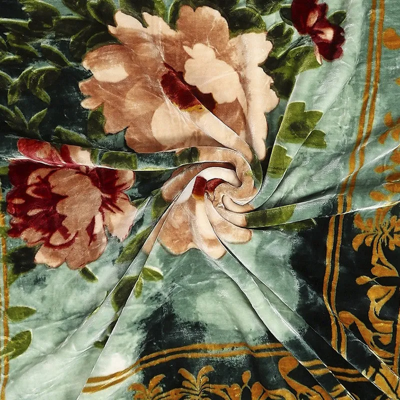 Monte Carlo Mystic Bloom Blanket (Green) - 947 GSM media 6