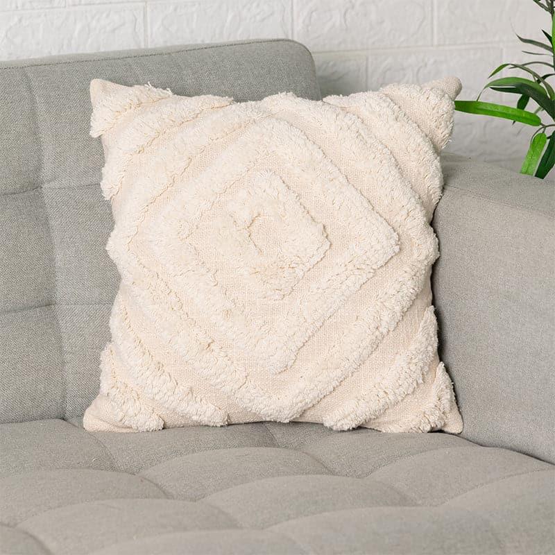 Concentric Diamonds Tufted Cotton Cushion Cover media 3
