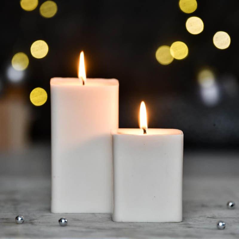 Kindness - Cinnamon Roll Scented Candle media 3