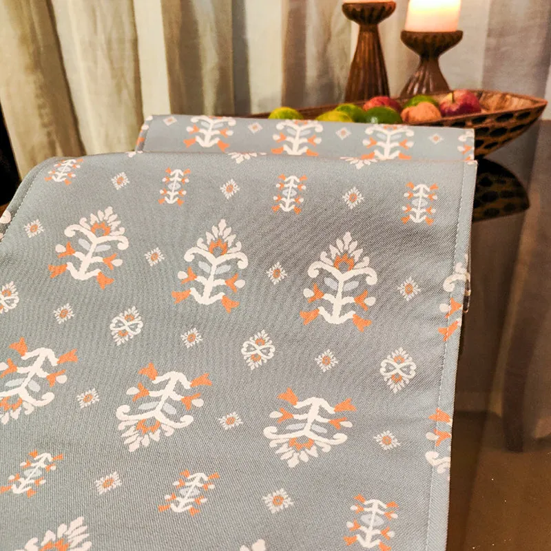 Drapelle Table Runner media 3