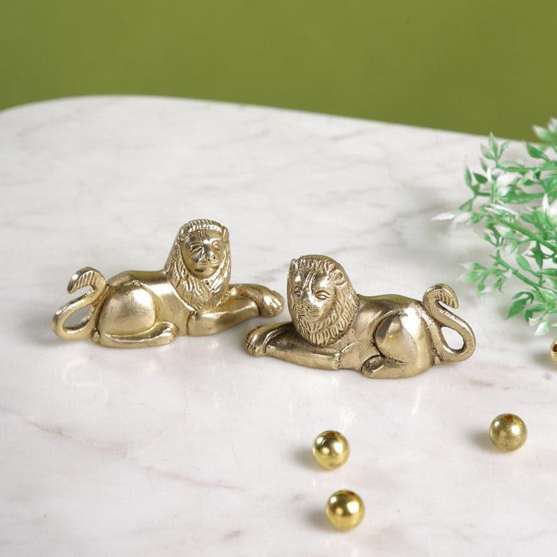 Regal Lion Leisure Showpiece