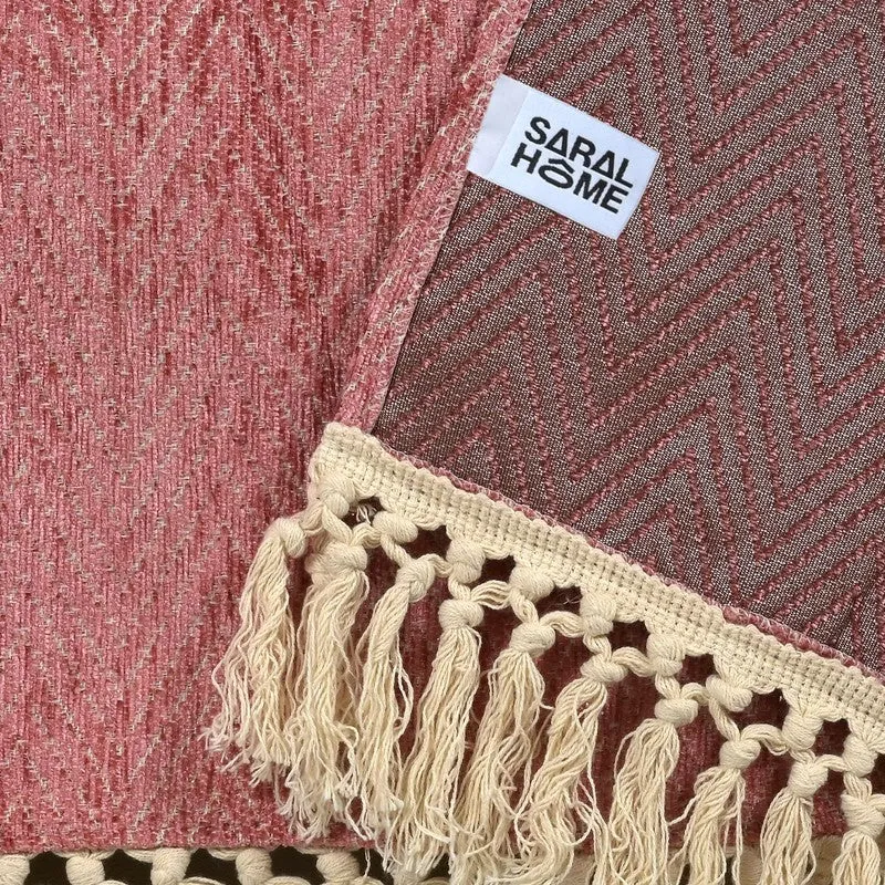 MonoMood Throw - Pink media 3