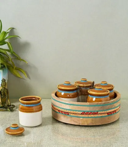 Ceramic · Wood
