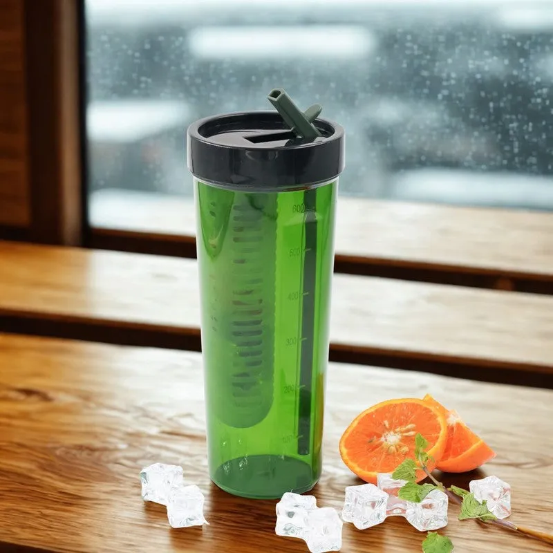 UrbanWave Sipper Water Bottle - 700 mL media 1