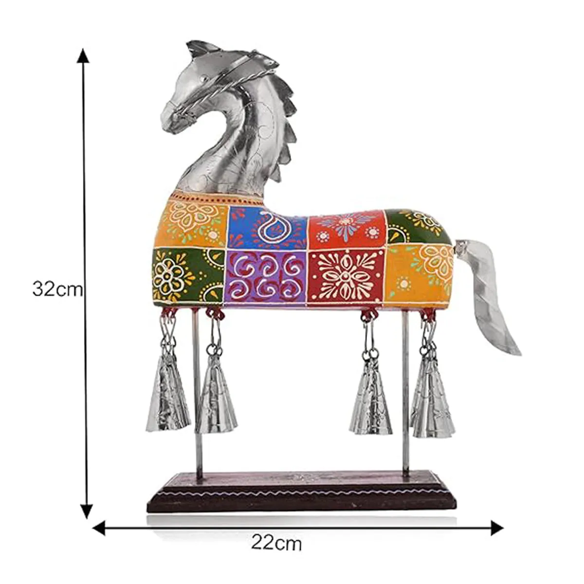 Horse showpiece on white background with dimension arrows shown