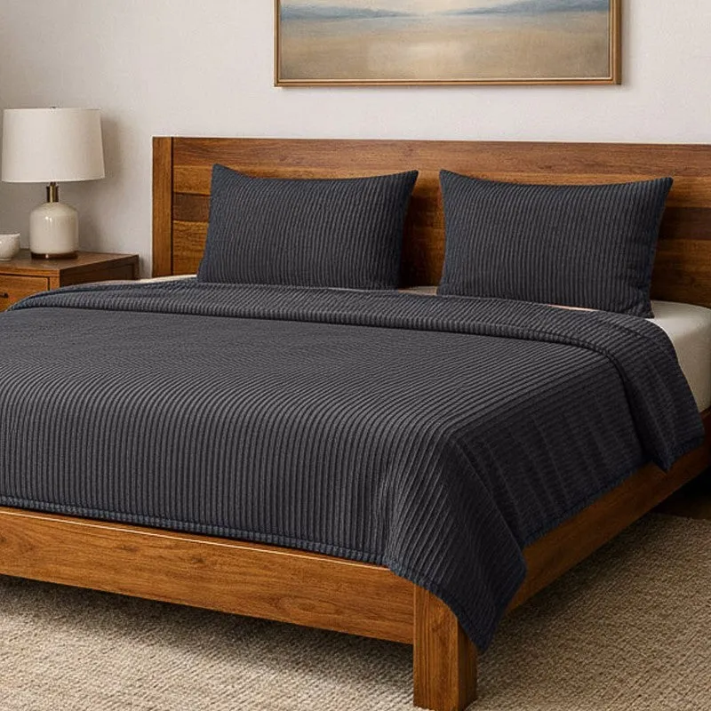 Warm Cosy Acrylic Wool Bedsheet - 190 GSM media 3