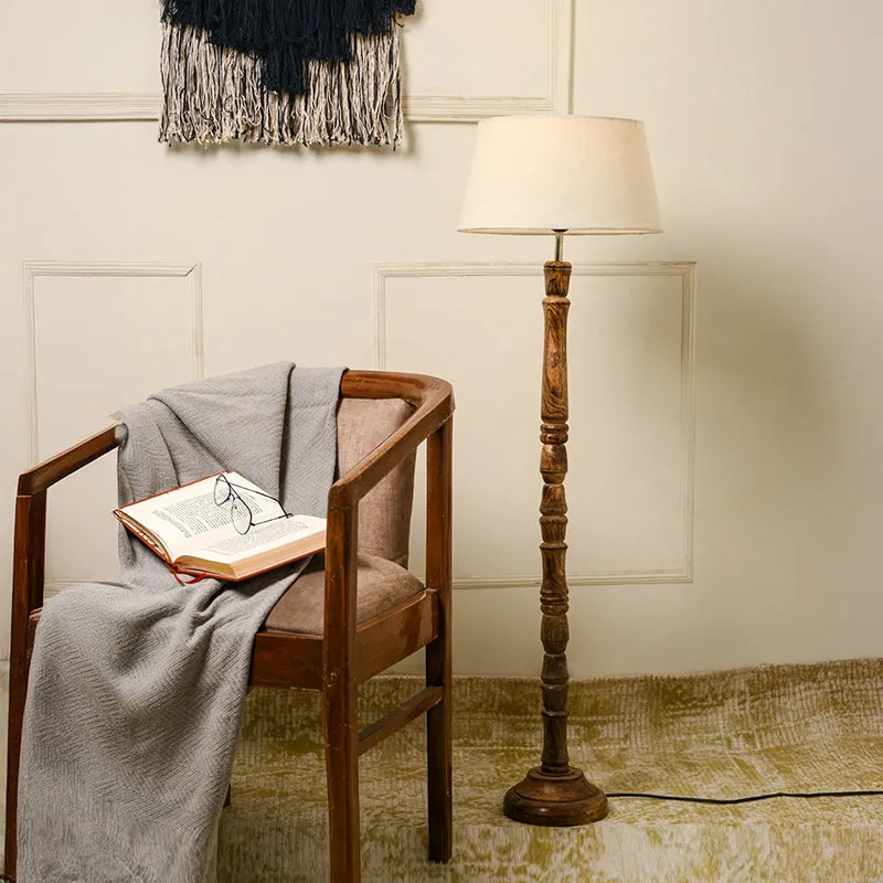 Etcho Prism Floor Lamp - White media 2