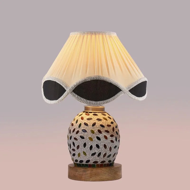 Serixa Pleated Wooden Table Lamp - Multicolor media 6