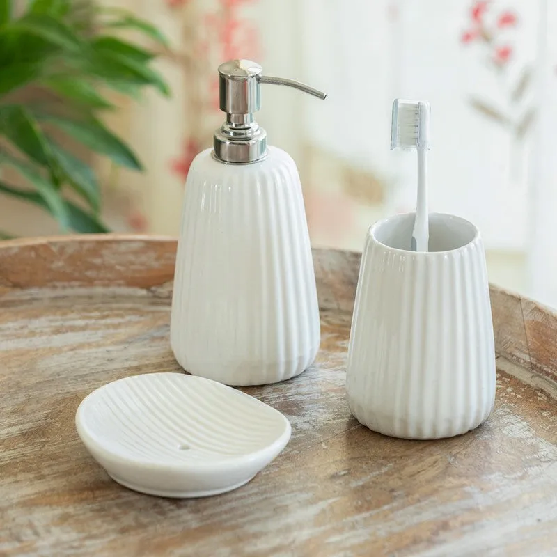 Minimalist Ribbed Ceramic Bathroom Set - Three Piece Set media 1