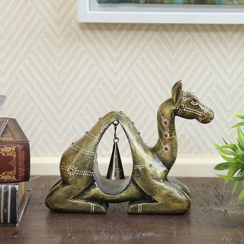 Resting Camel Showpiece media 1